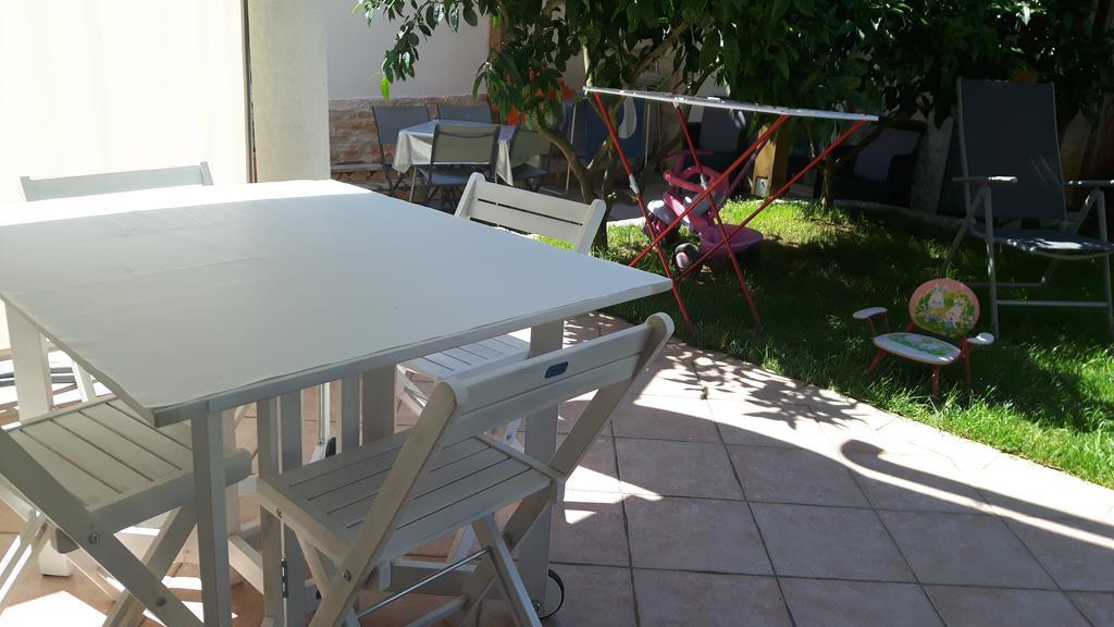 אומאג Apartments Val מראה חיצוני תמונה