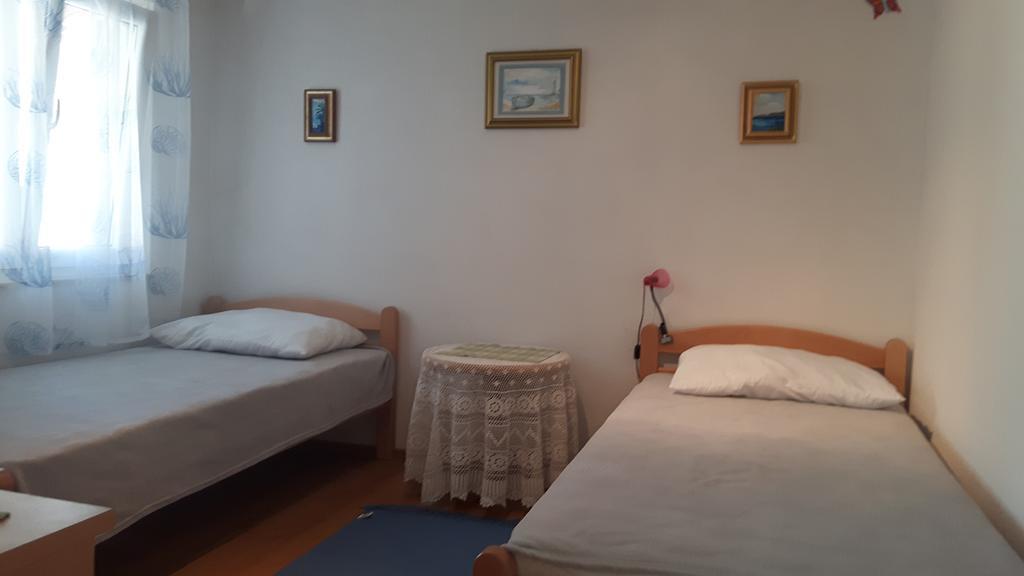 אומאג Apartments Val מראה חיצוני תמונה